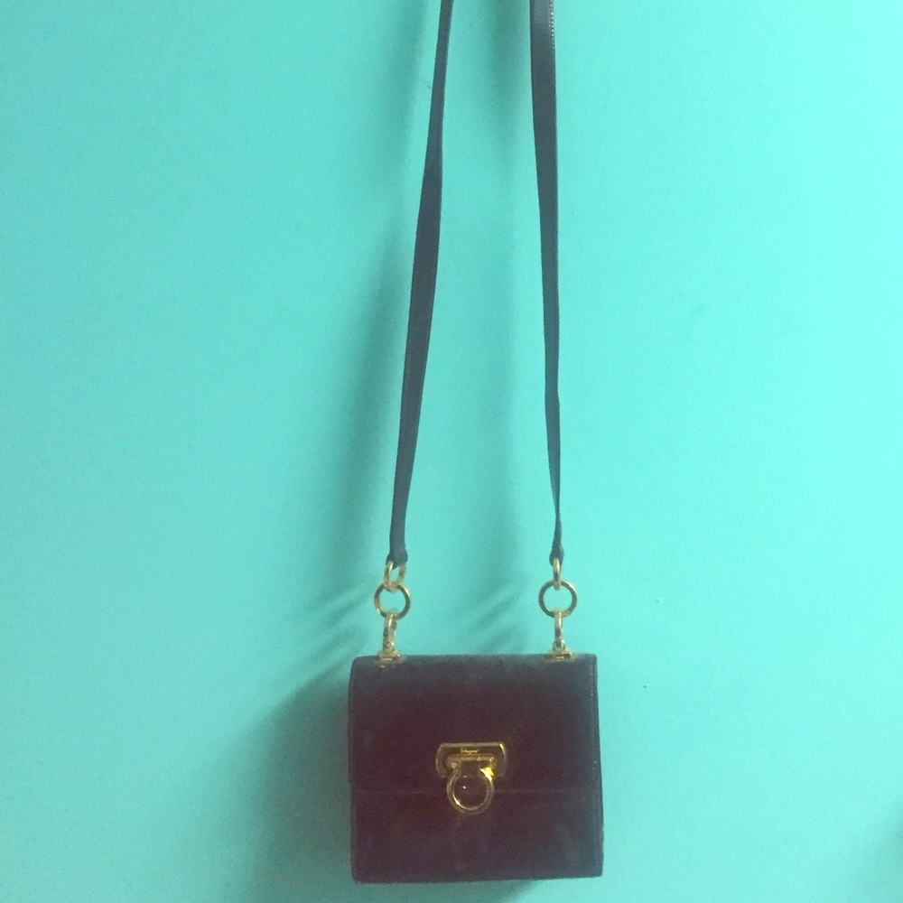 Ferragamo black authentic leather black purse-
